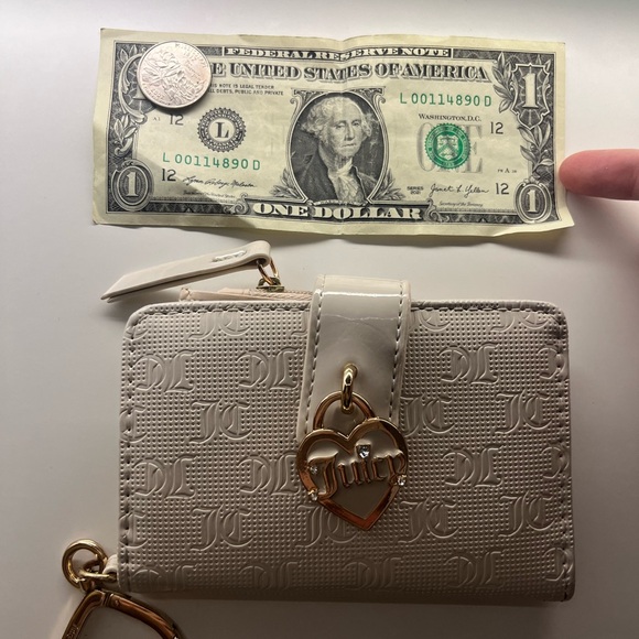 Juicy Couture Wallet with Heart Clasp - Picture 5 of 5